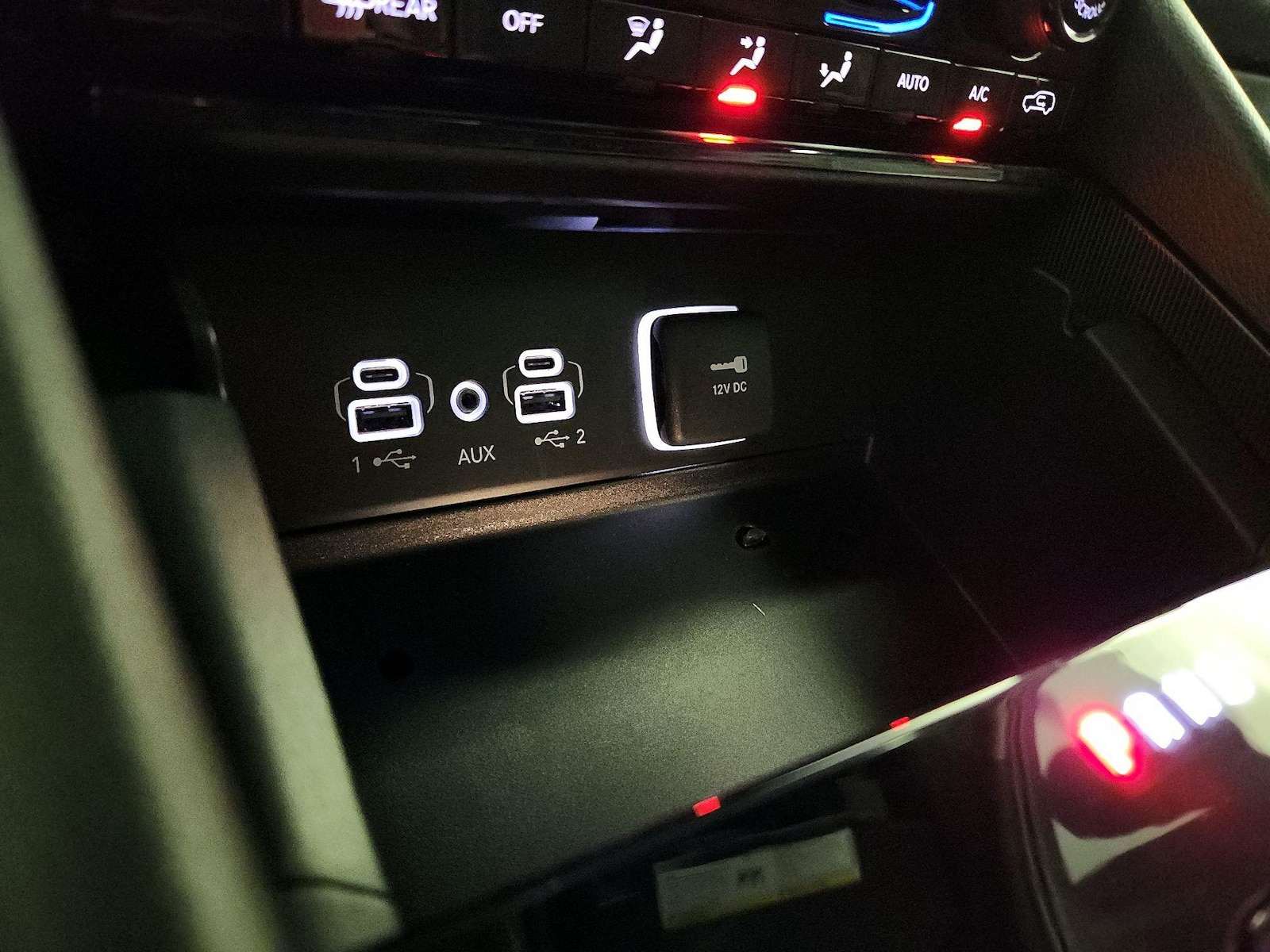 2024 Jeep Grand Cherokee L Altitude - Photo 19