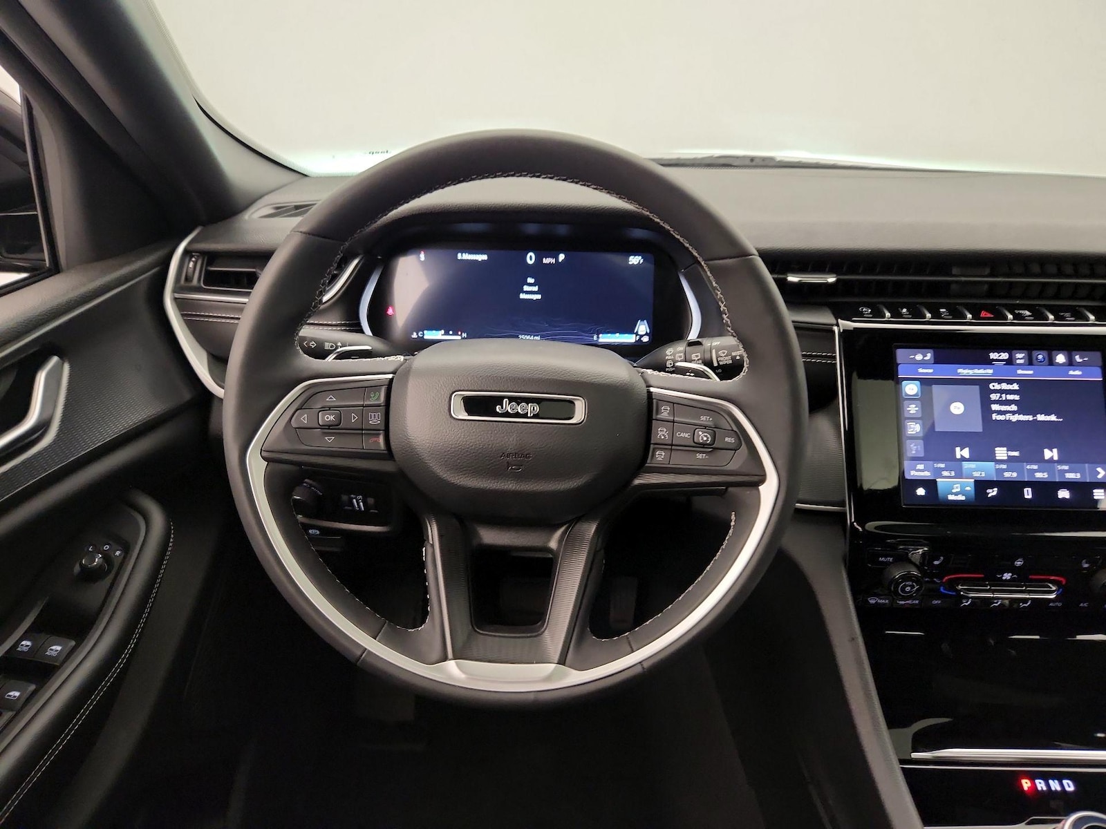 2023 Jeep Grand Cherokee L Altitude - Photo 11