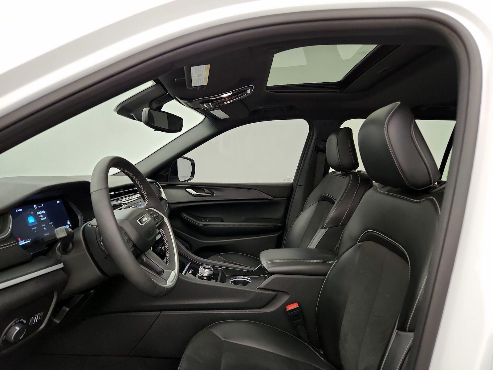 2024 Jeep Grand Cherokee L Altitude - Photo 18