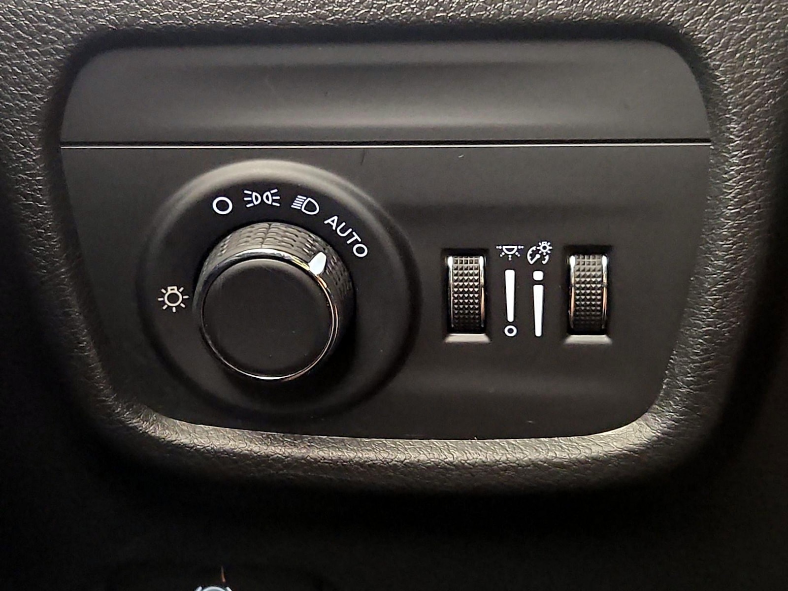 2024 Jeep Grand Cherokee Altitude - Photo 14