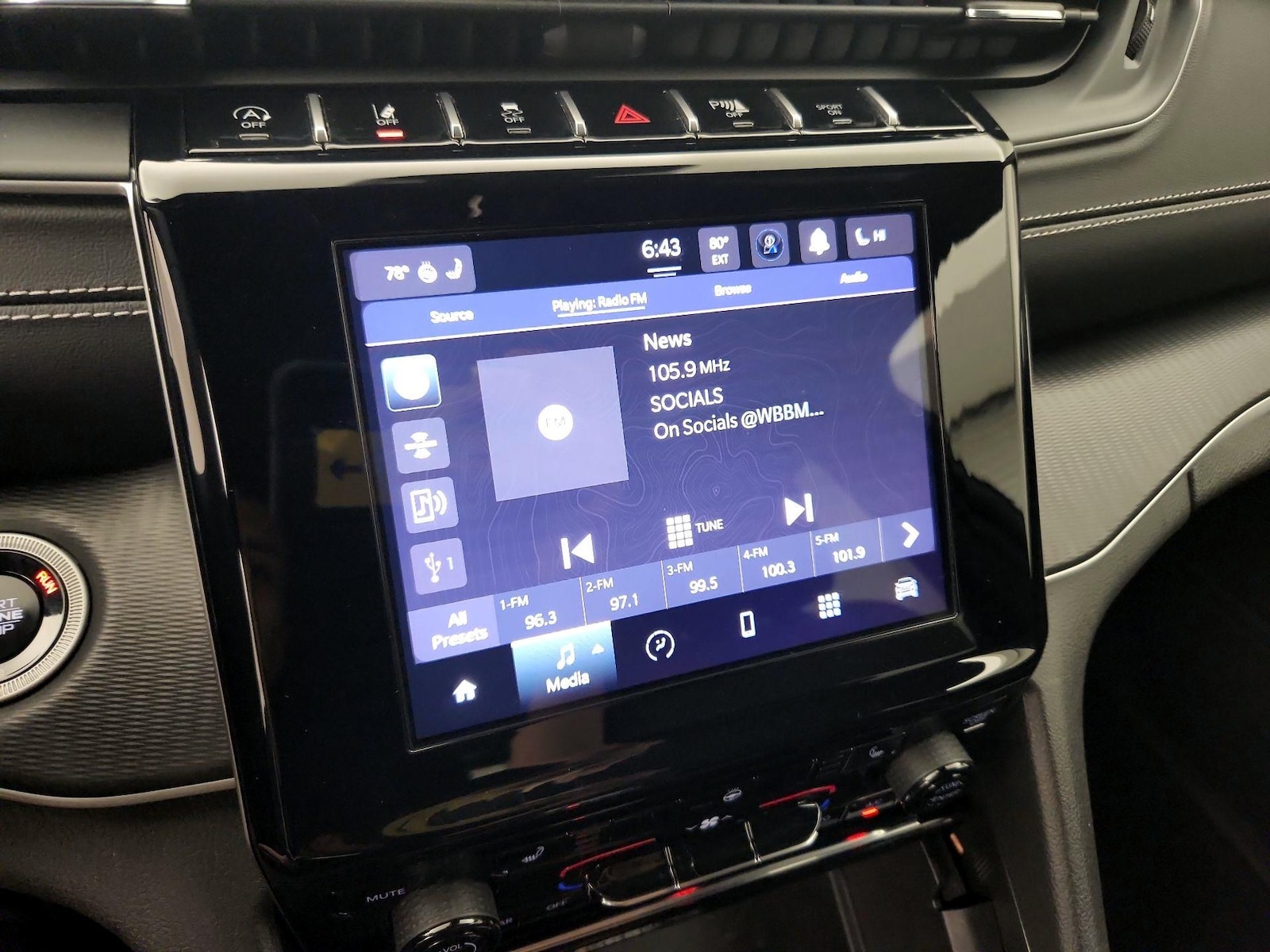 2024 Jeep Grand Cherokee Altitude - Photo 16