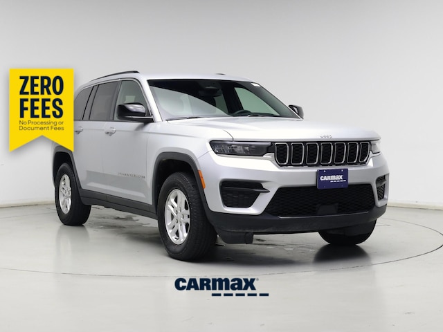 Silver 2024 Jeep Grand Cherokee SUV / Crossover Four-Wheel Drive Automatic