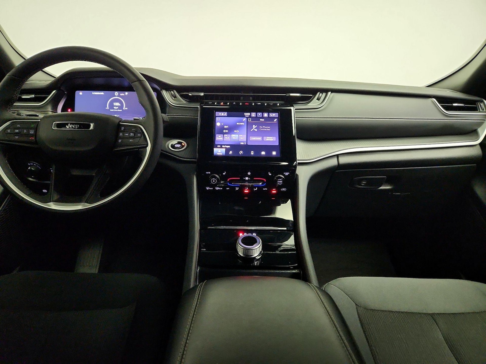 2024 Jeep Grand Cherokee Laredo - Photo 10