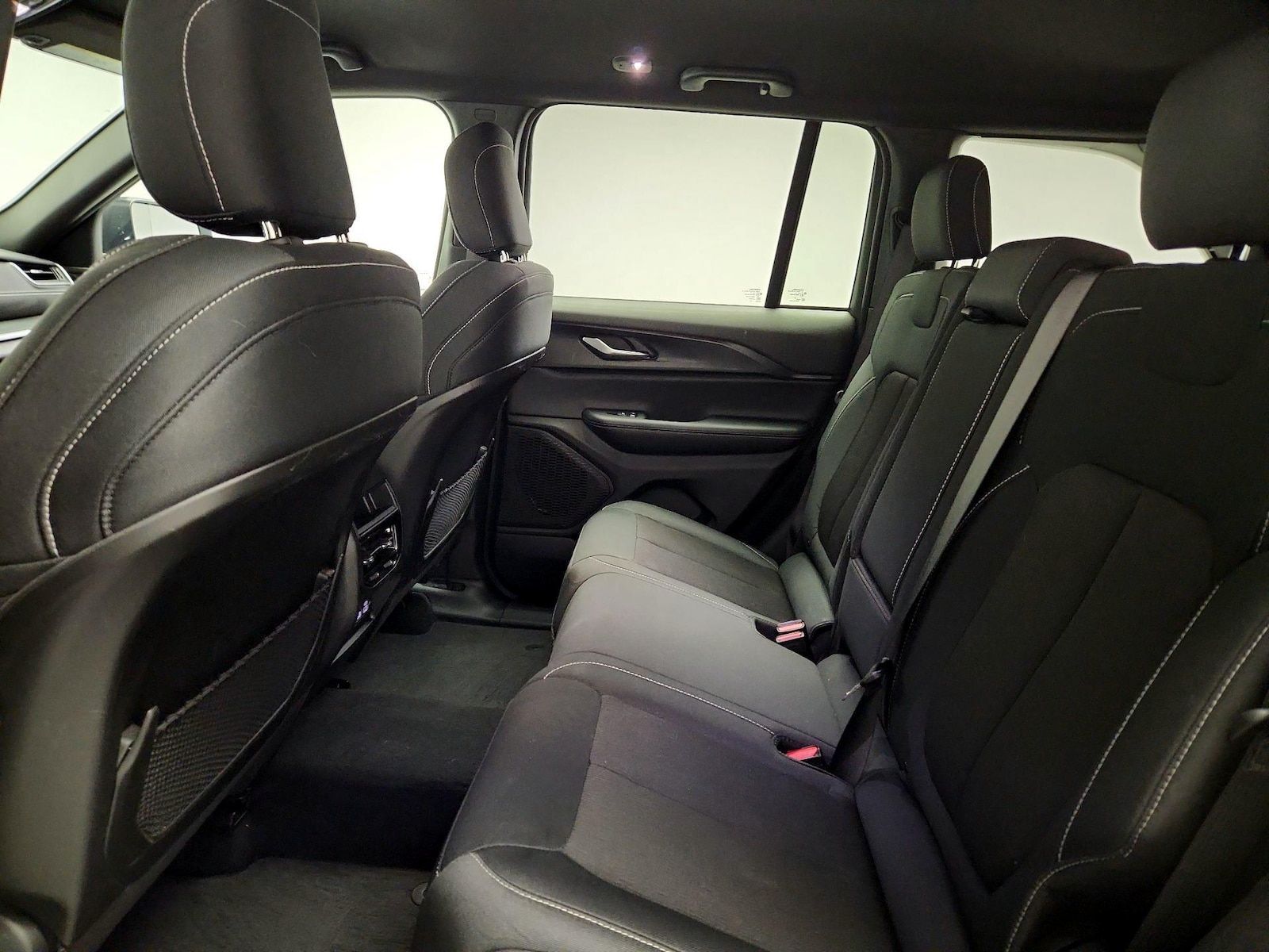 2024 Jeep Grand Cherokee Laredo - Photo 20