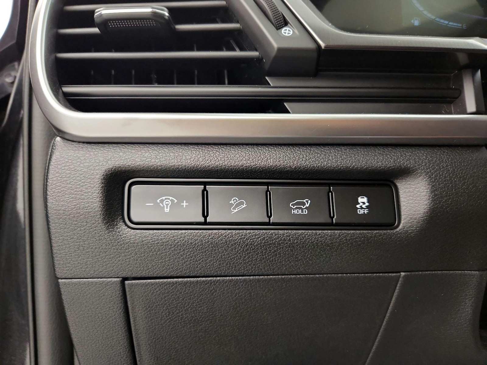 2025 Kia Telluride S - Photo 12