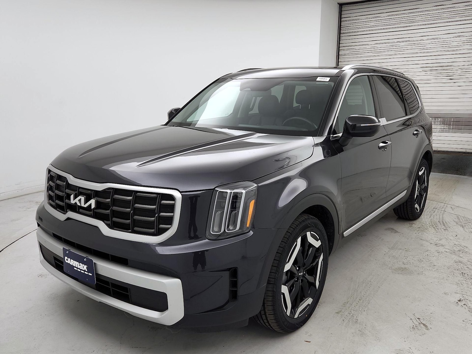 2025 Kia Telluride S - Photo 3
