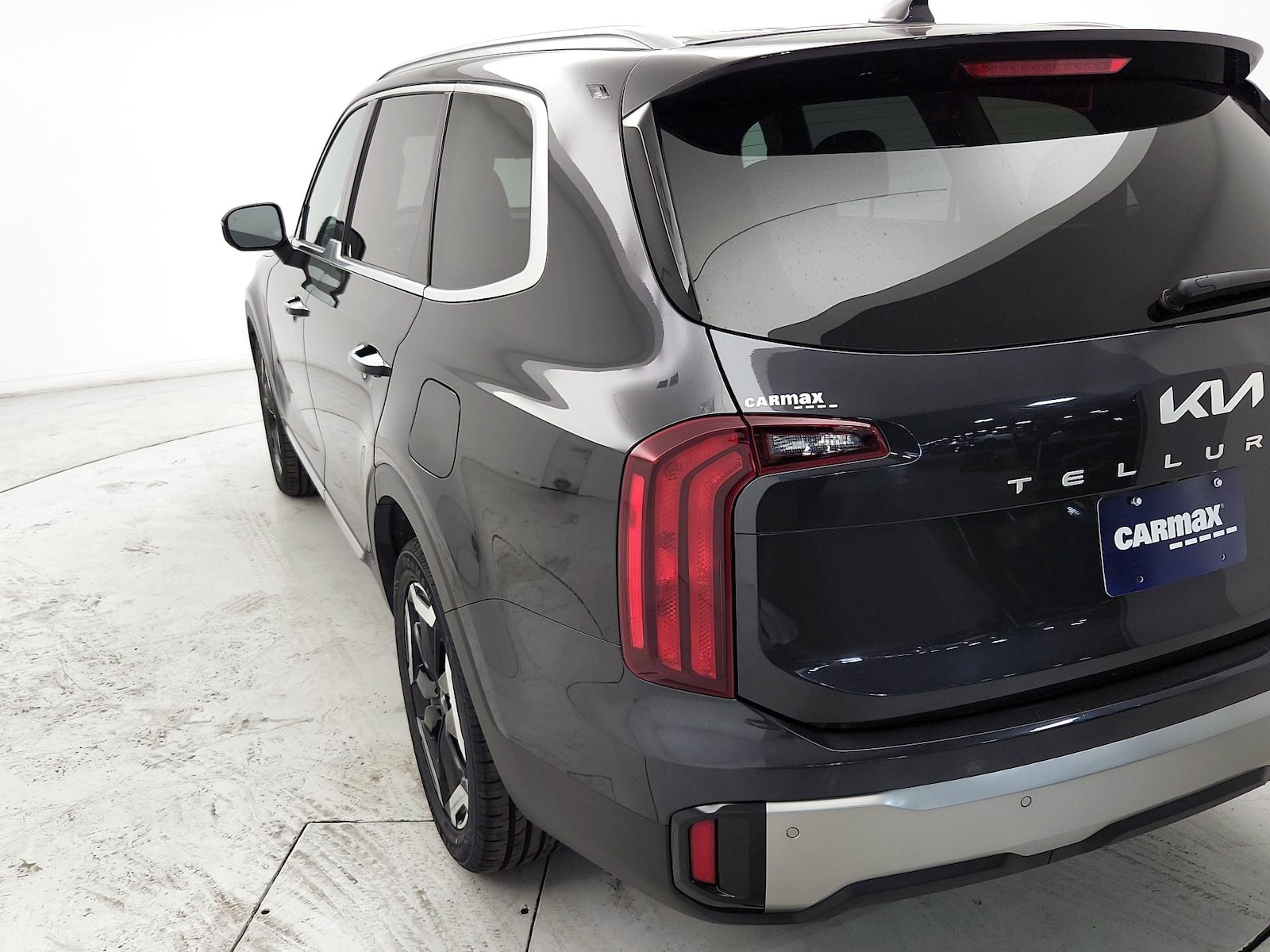 2025 Kia Telluride S - Photo 7