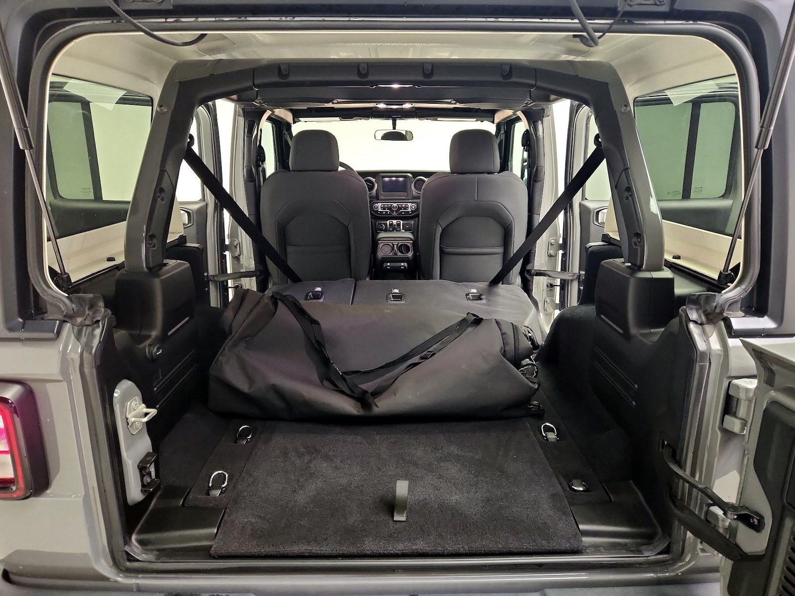 2023 Jeep Wrangler 4-Door Sport S - Photo 22