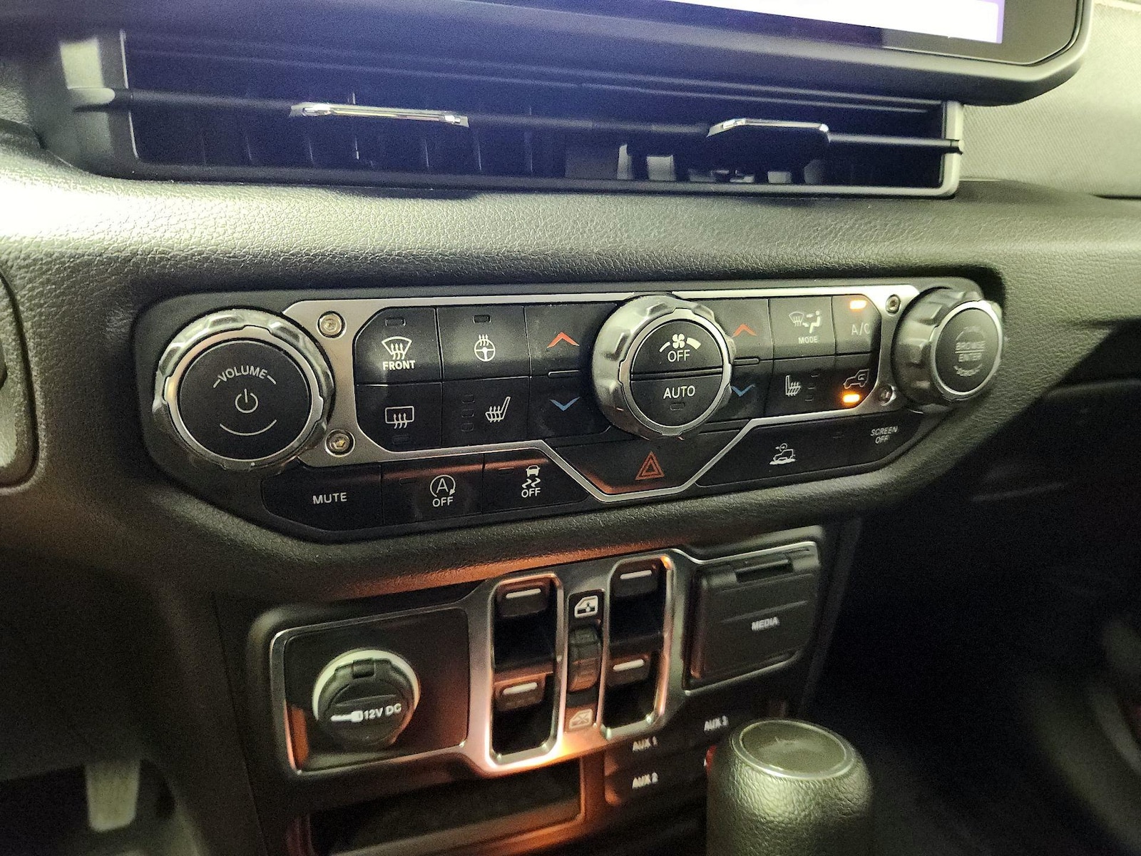 2024 Jeep Wrangler 4-Door Sport S - Photo 15