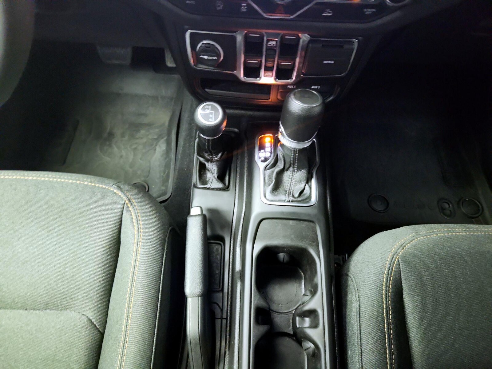 2024 Jeep Wrangler 4-Door Sport S - Photo 16