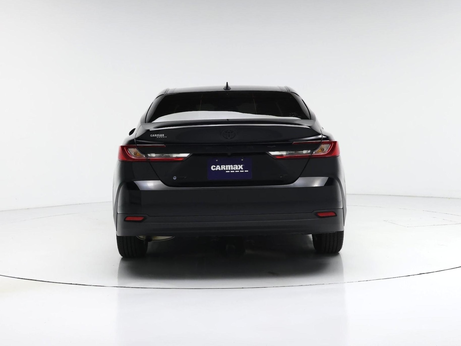 2025 Toyota Camry LE - Photo 7