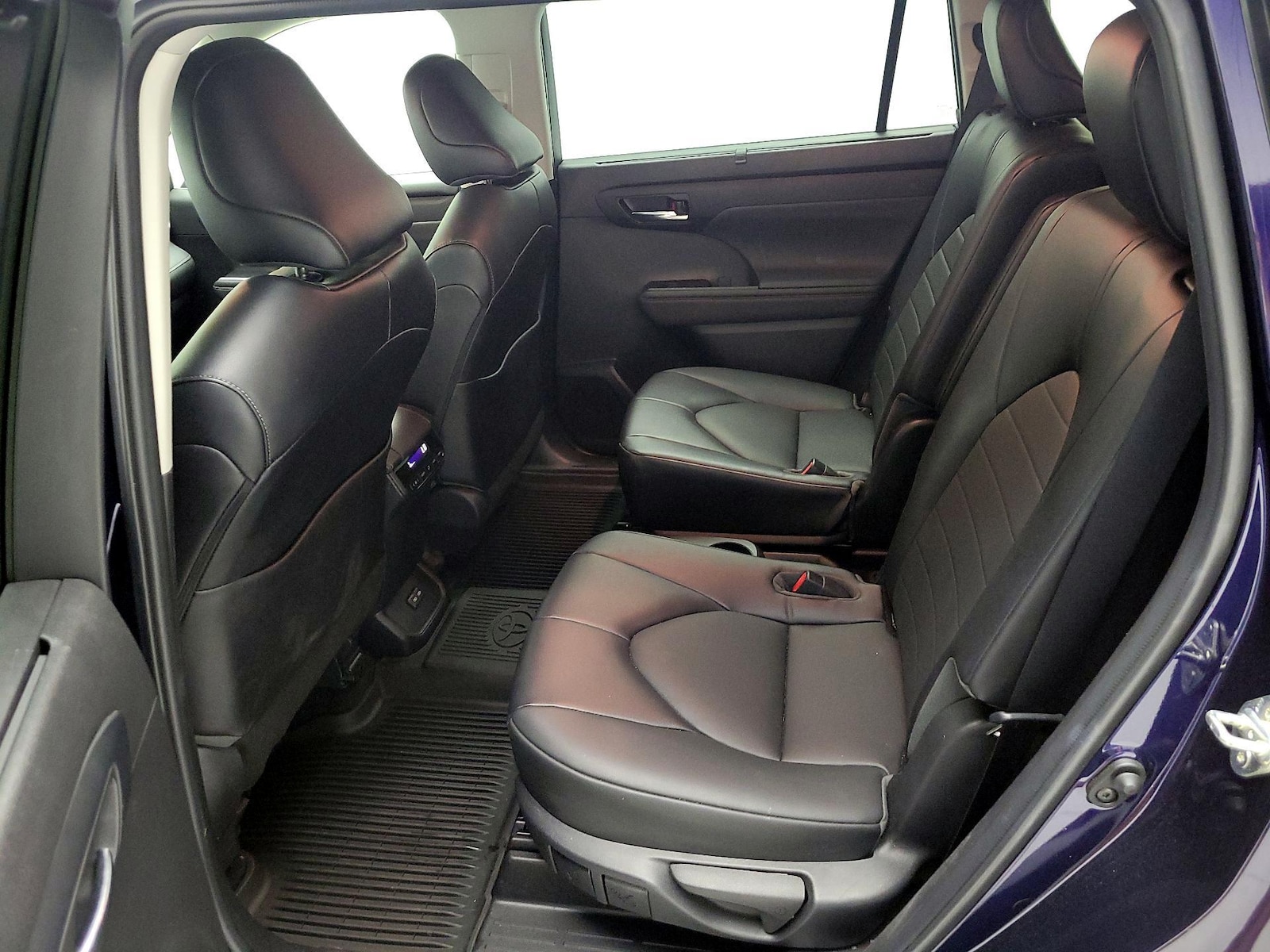 2022 Toyota Highlander XLE - Photo 20