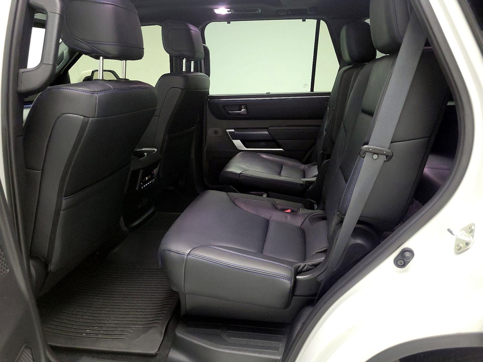 Rear Air Conditioning