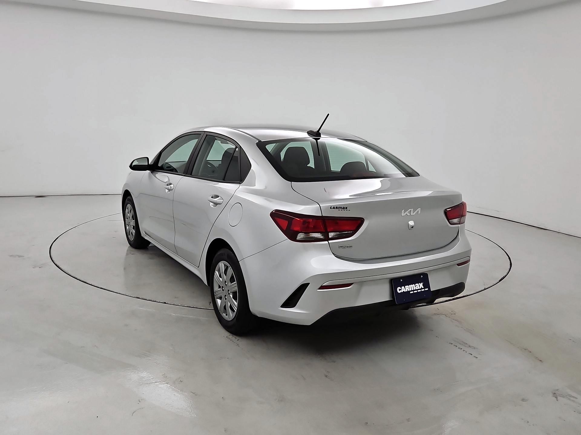 Thumbnail: 2023 Kia Rio - 7