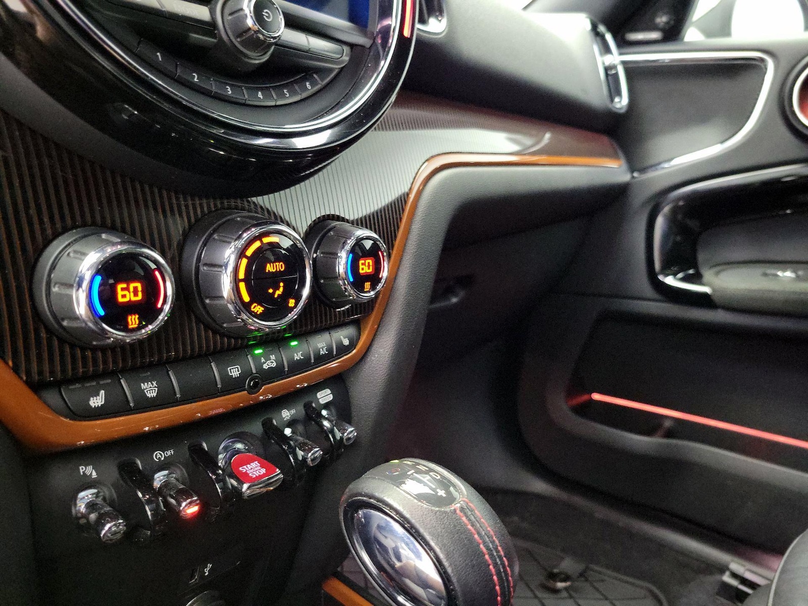 2019 MINI Countryman S - Photo 18