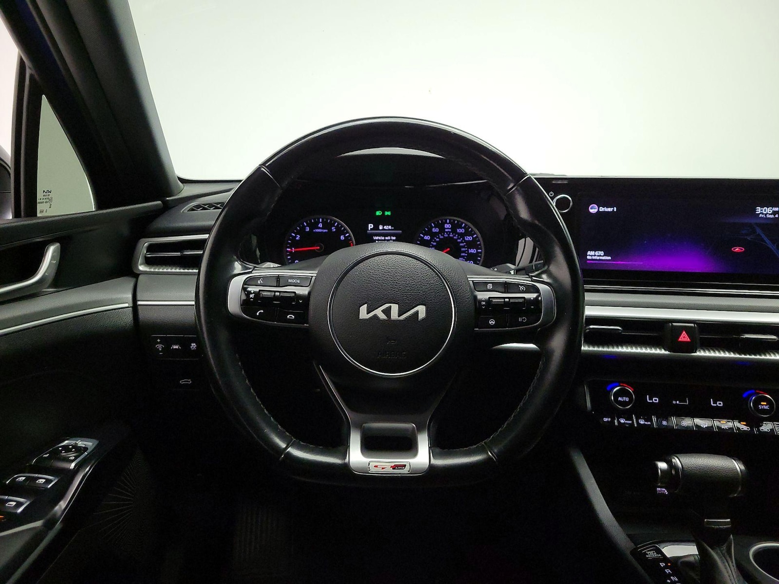 2022 Kia K5 GT-Line - Photo 11