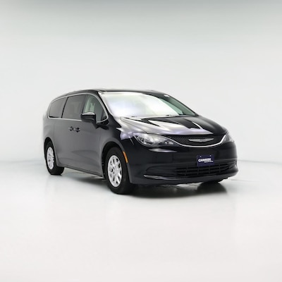 2020 Chrysler Voyager LX