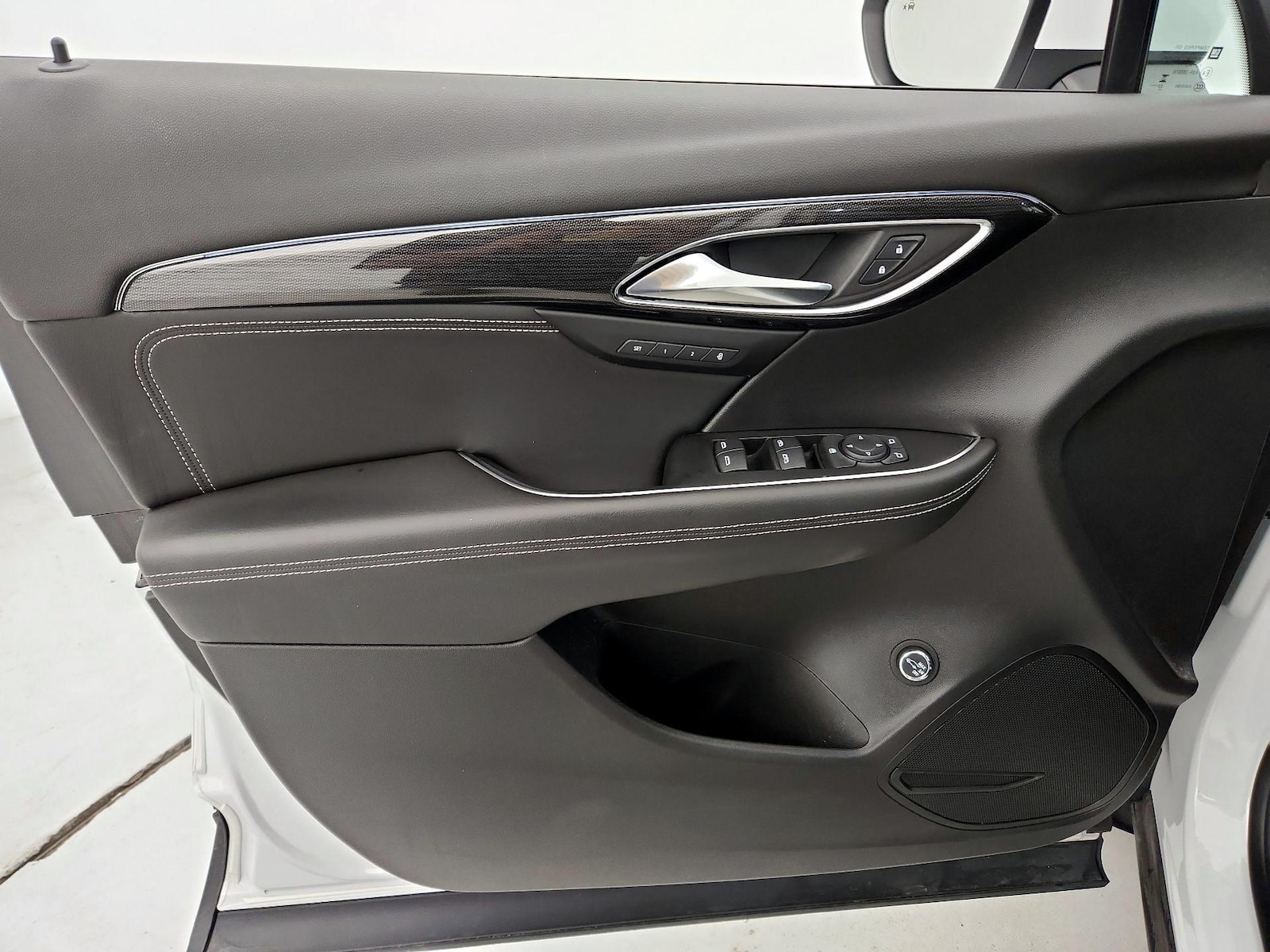 2023 Buick Envision Essence - Photo 13