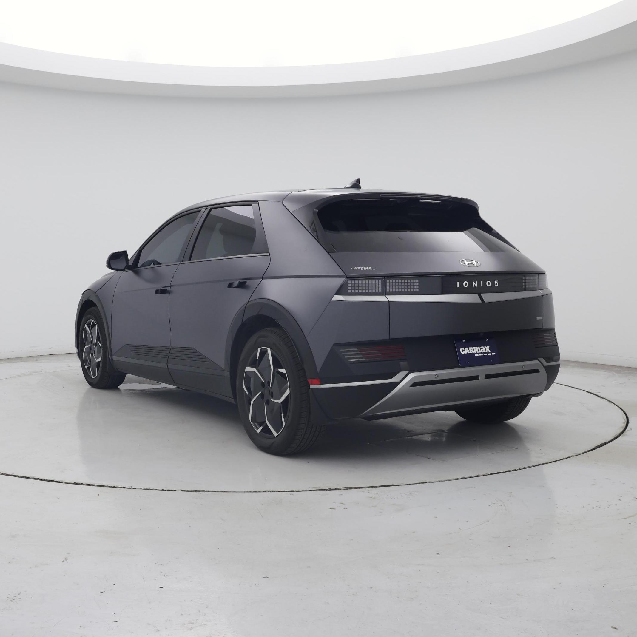 Thumbnail: 2023 Hyundai Ioniq 5 - 2