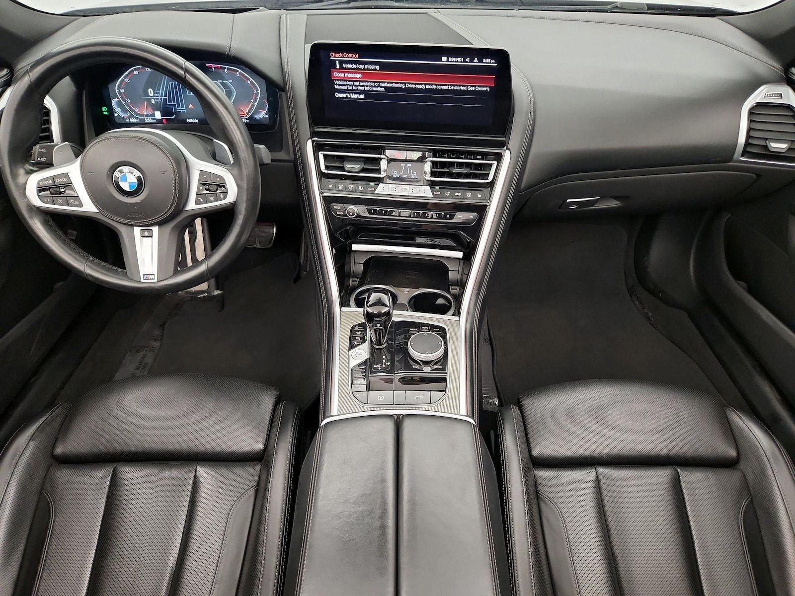2025 BMW 8 Series 840i - Photo 10