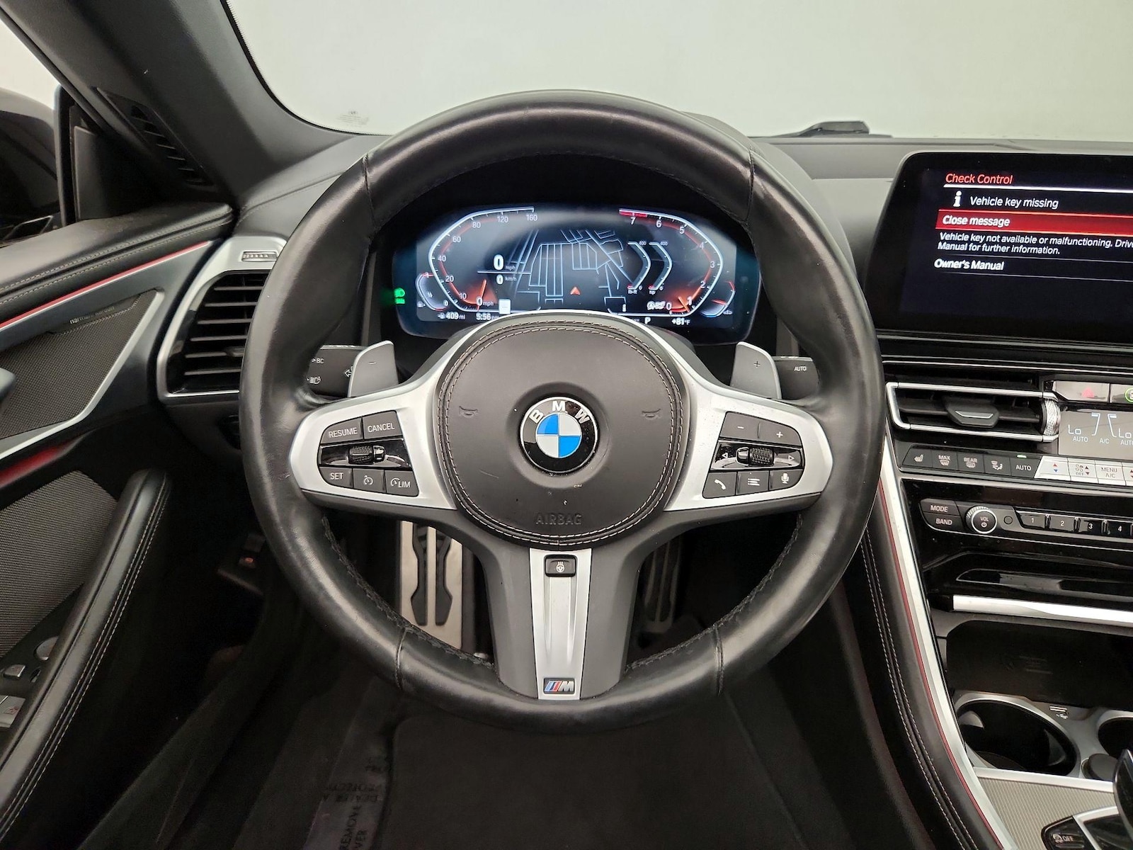 2025 BMW 8 Series 840i - Photo 11