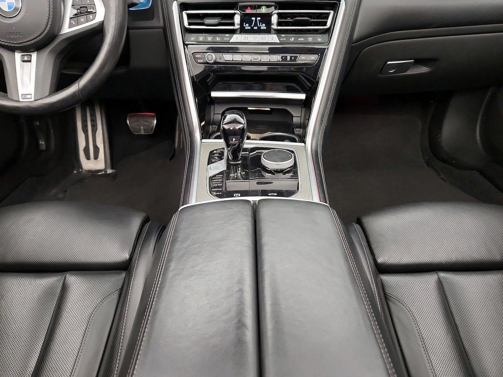 2025 BMW 8 Series 840i - Photo 19