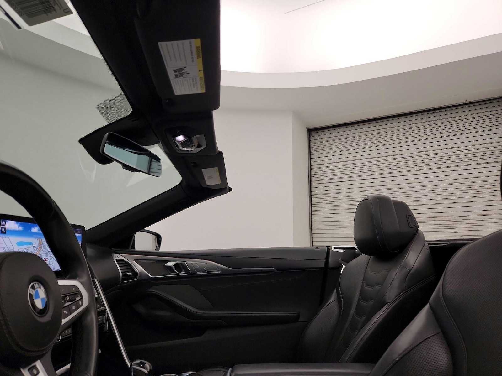 2025 BMW 8 Series 840i - Photo 21