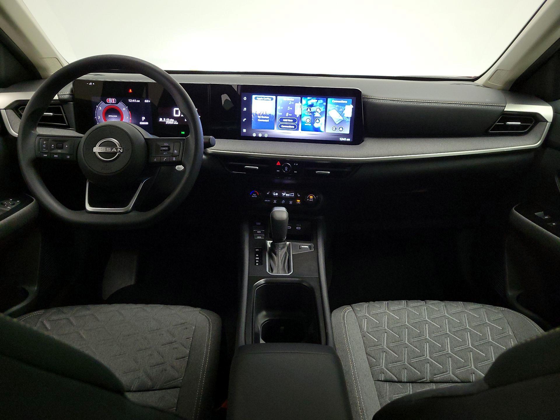 Thumbnail: 2026 Nissan Kicks - 9