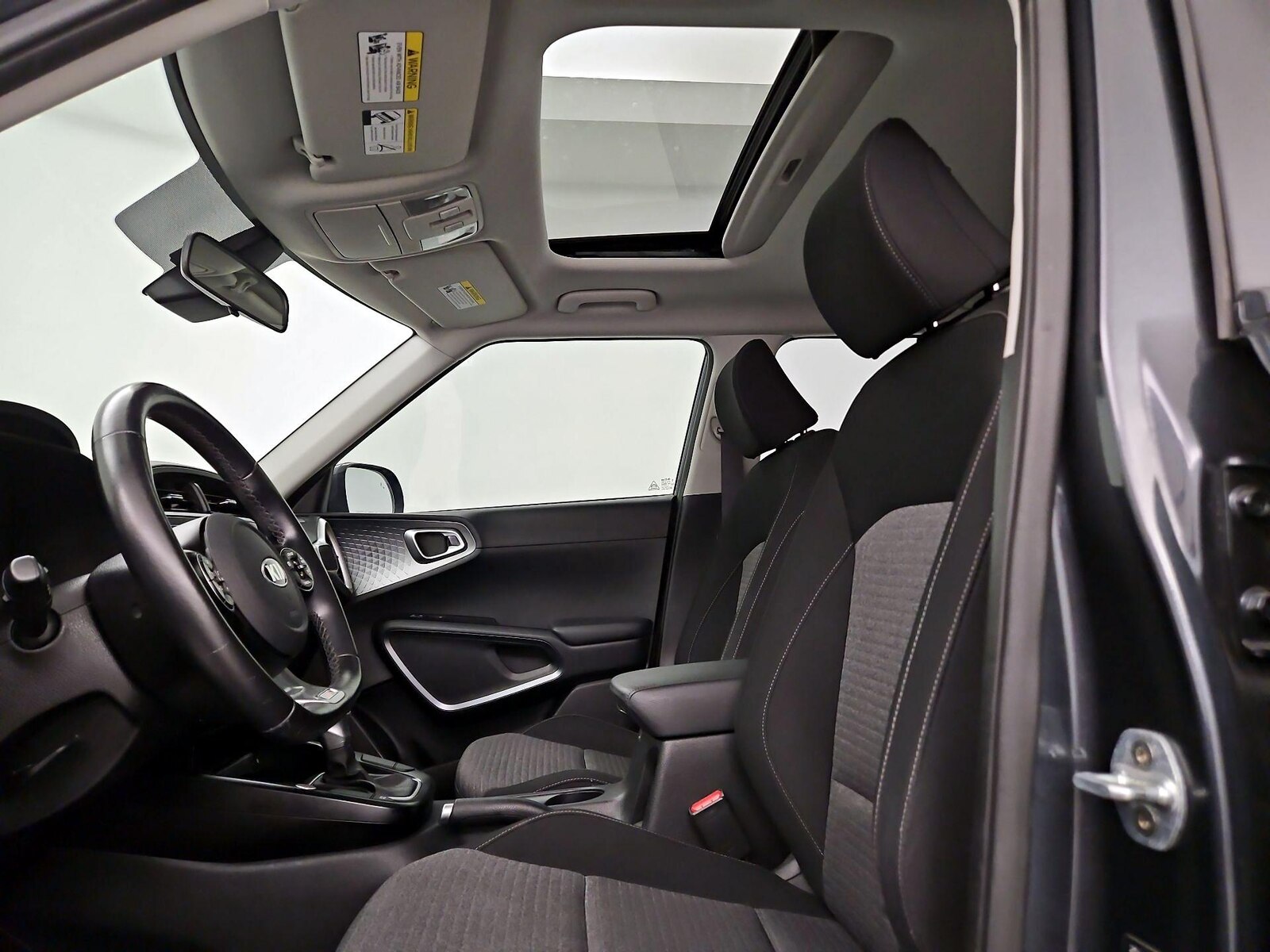 Sunroof(s) & Overhead Airbags