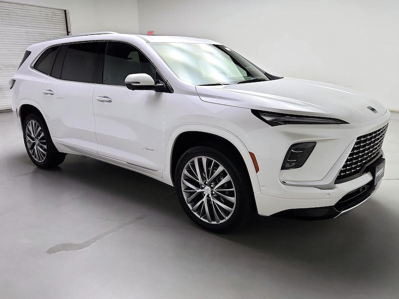 2025 Buick Enclave Avenir