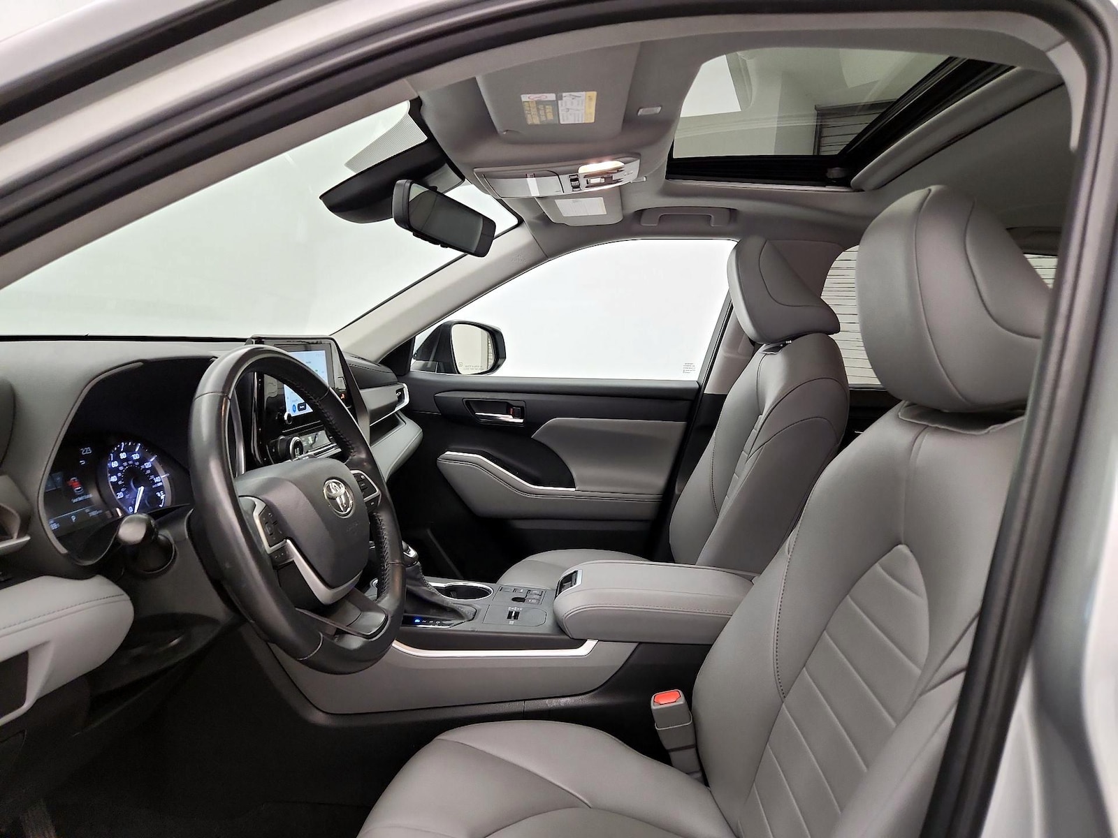 2023 Toyota Highlander XLE - Photo 20