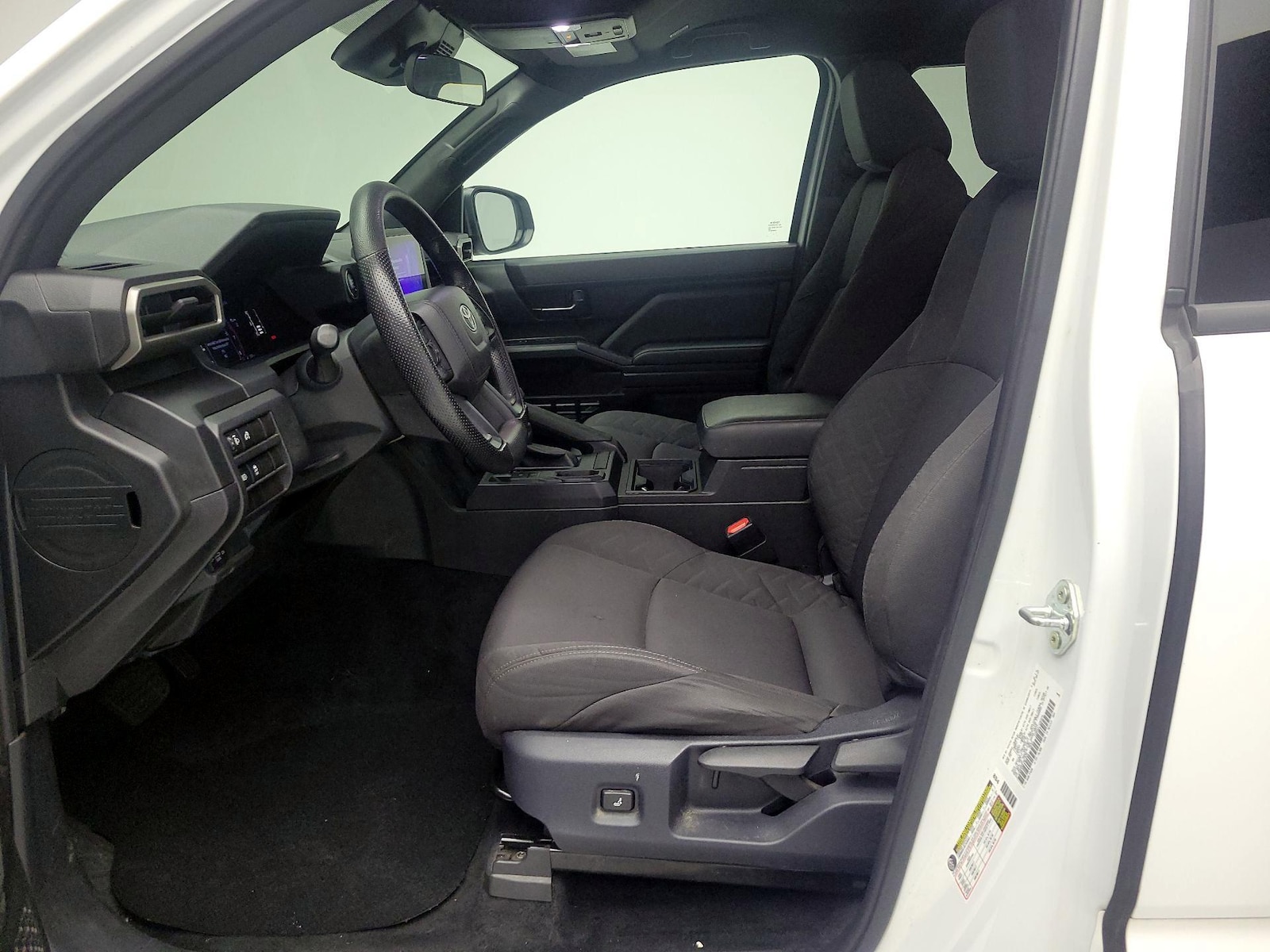 2025 Toyota Tacoma SR - Photo 12
