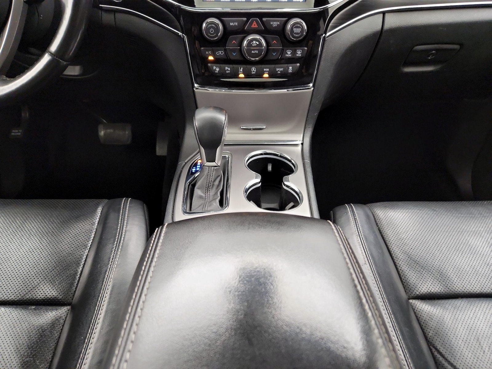 2021 Jeep Grand Cherokee 80th Edition - Photo 17