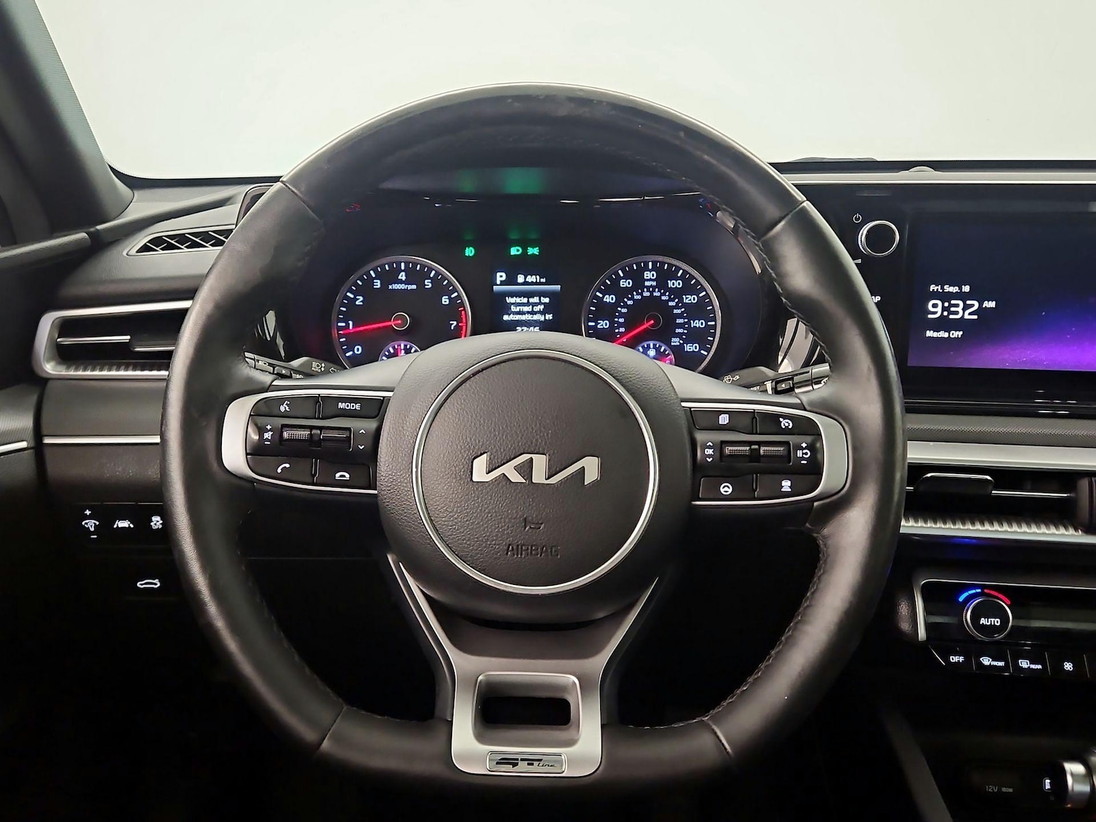 2023 Kia K5 GT-Line - Photo 11