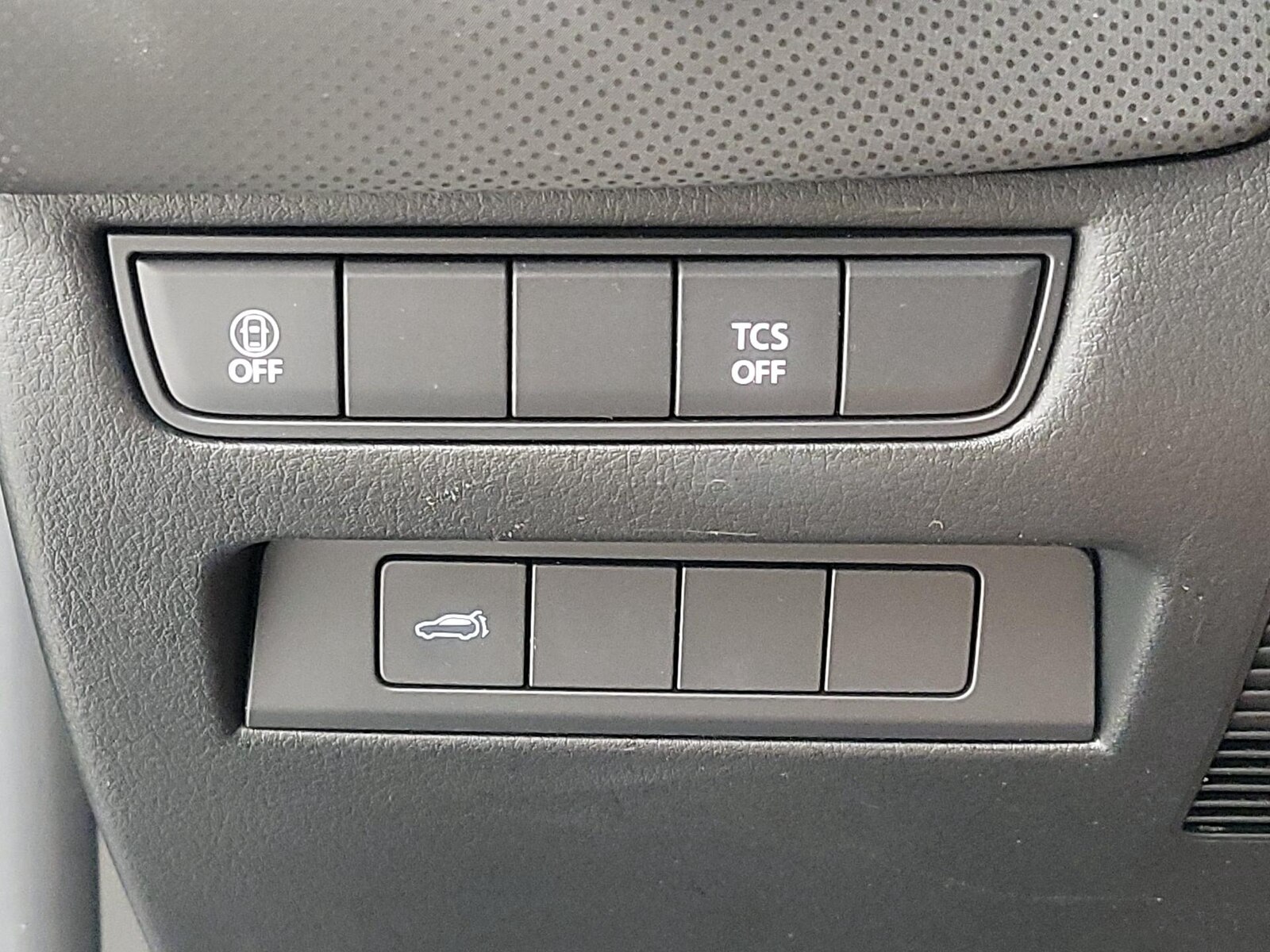 2025 Mazda CX-50 Premium - Photo 14