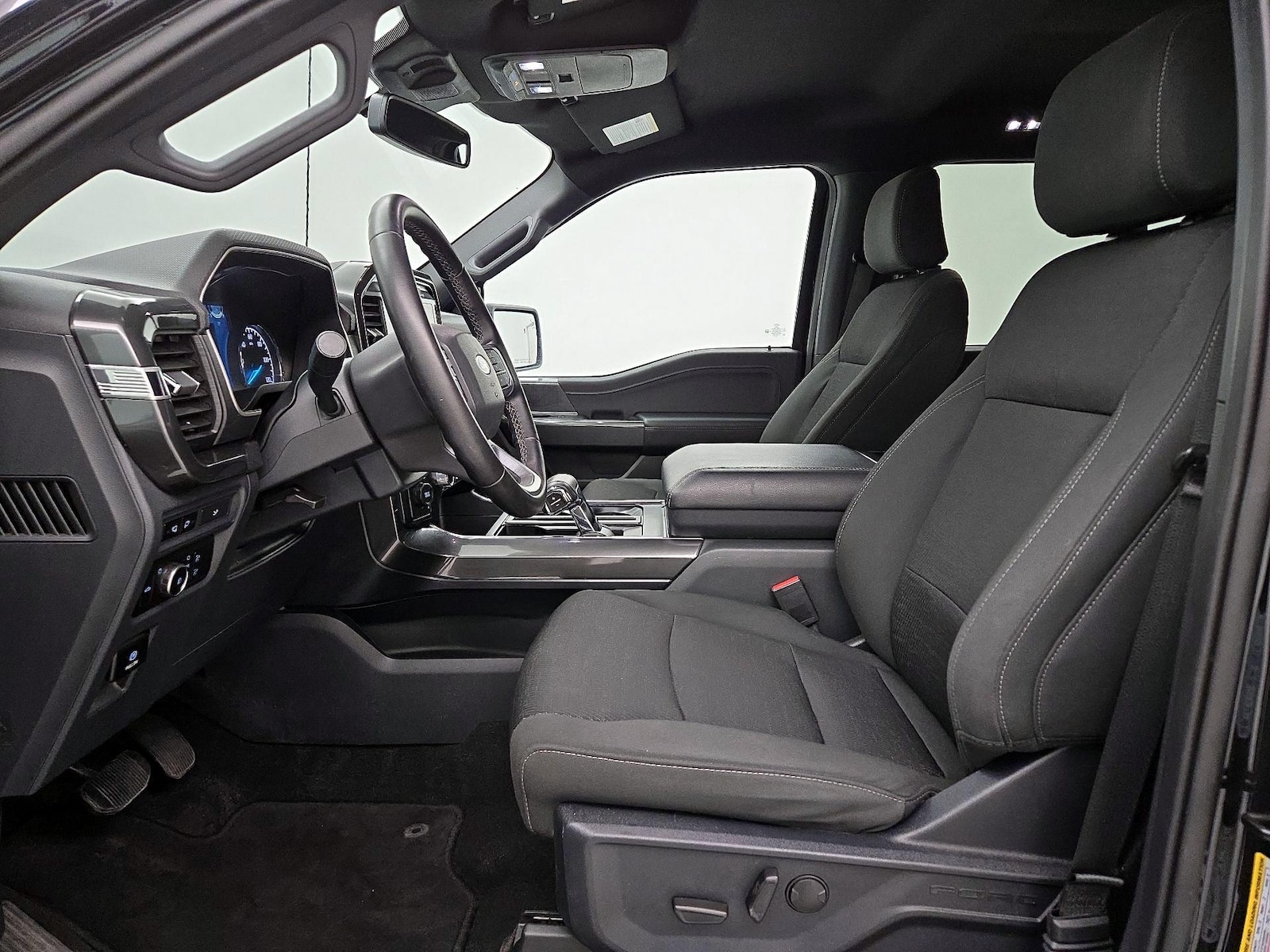 2023 Ford F-150 XLT - Photo 12