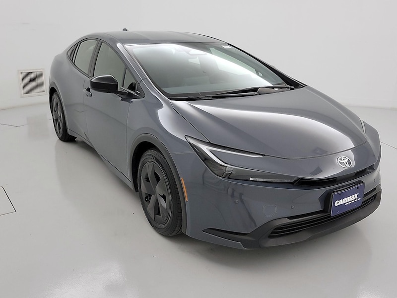 2025 Toyota Prius LE