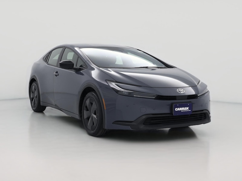 2025 Toyota Prius LE