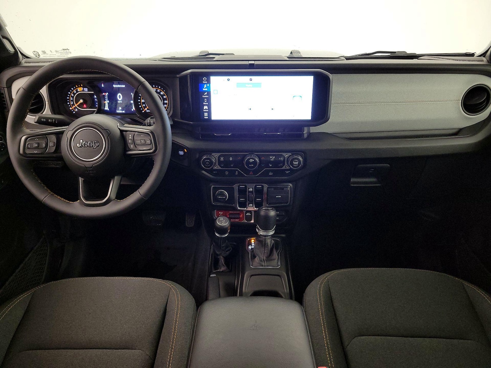 Apple CarPlay® & Android Auto™