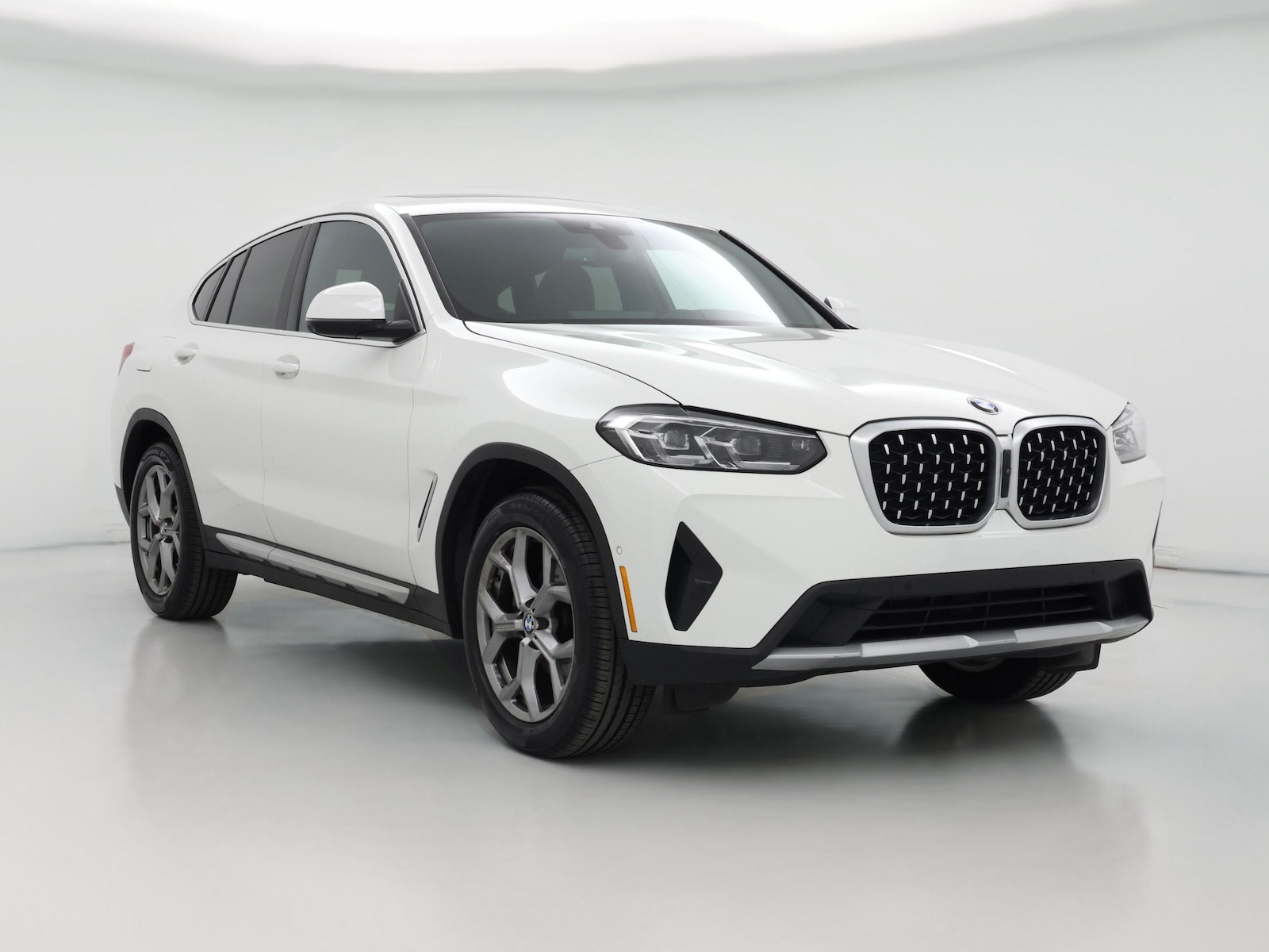 2025 BMW X4