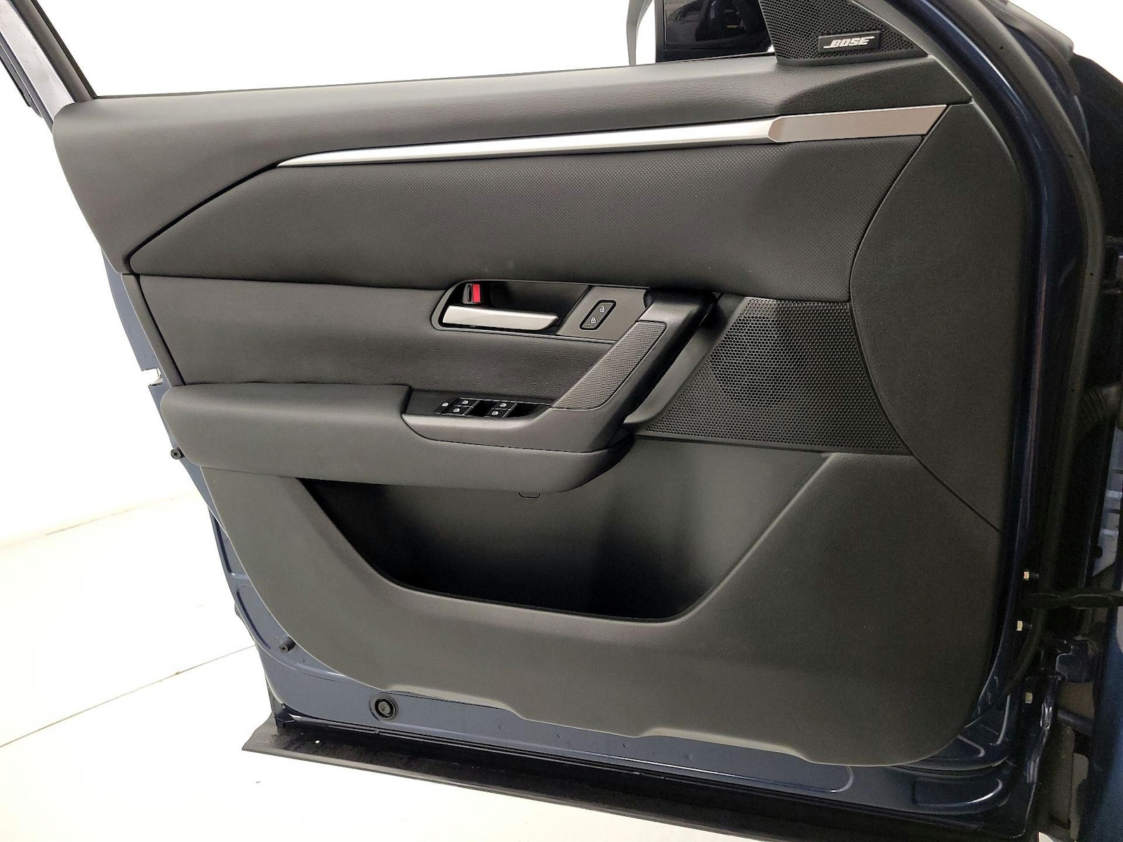 2025 Mazda CX-50 Premium - Photo 13