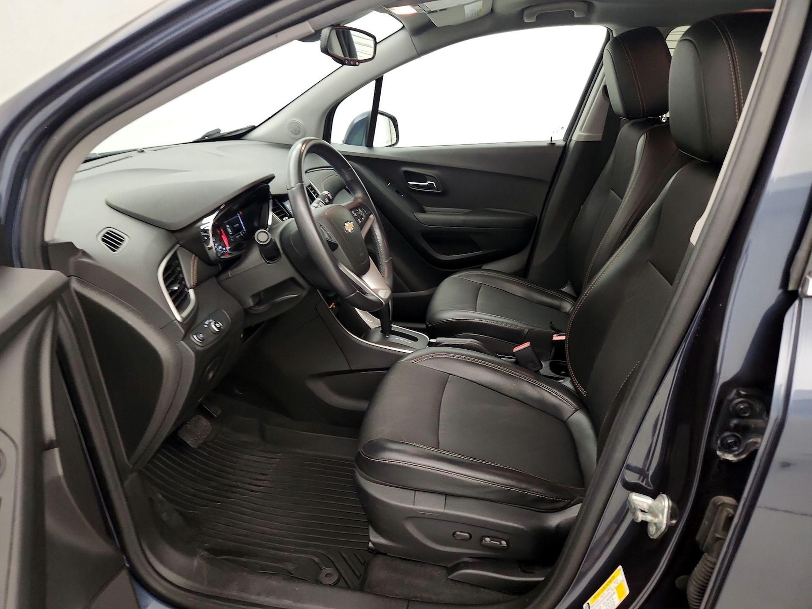 Power Seat(s) & Side Airbags