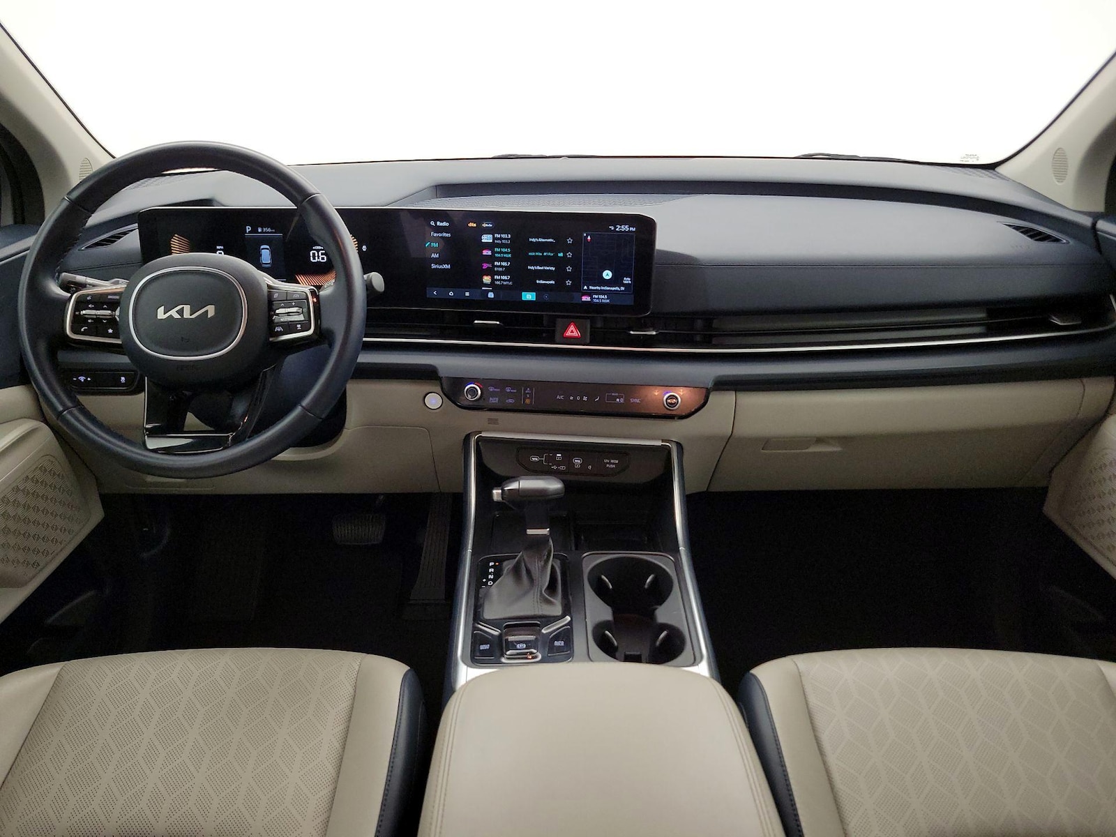 Apple CarPlay® & Android Auto™