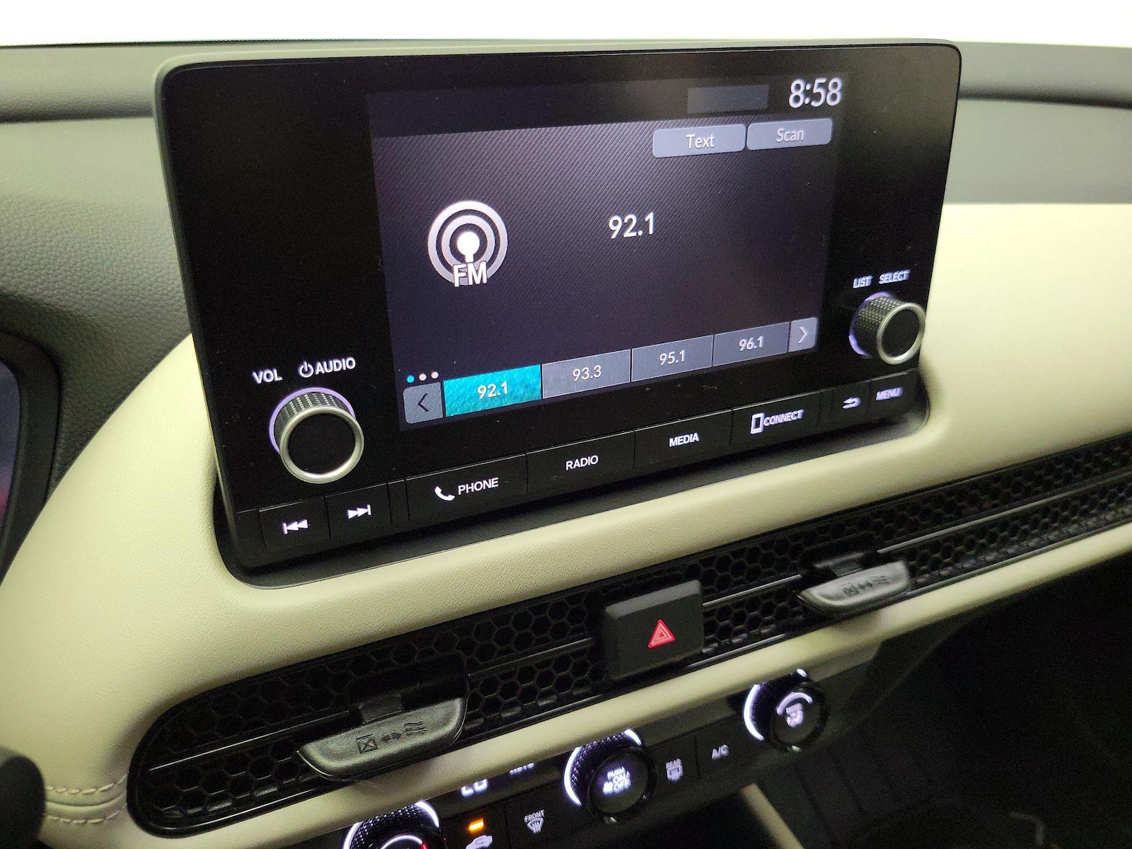 2024 Honda HR-V LX - Photo 16