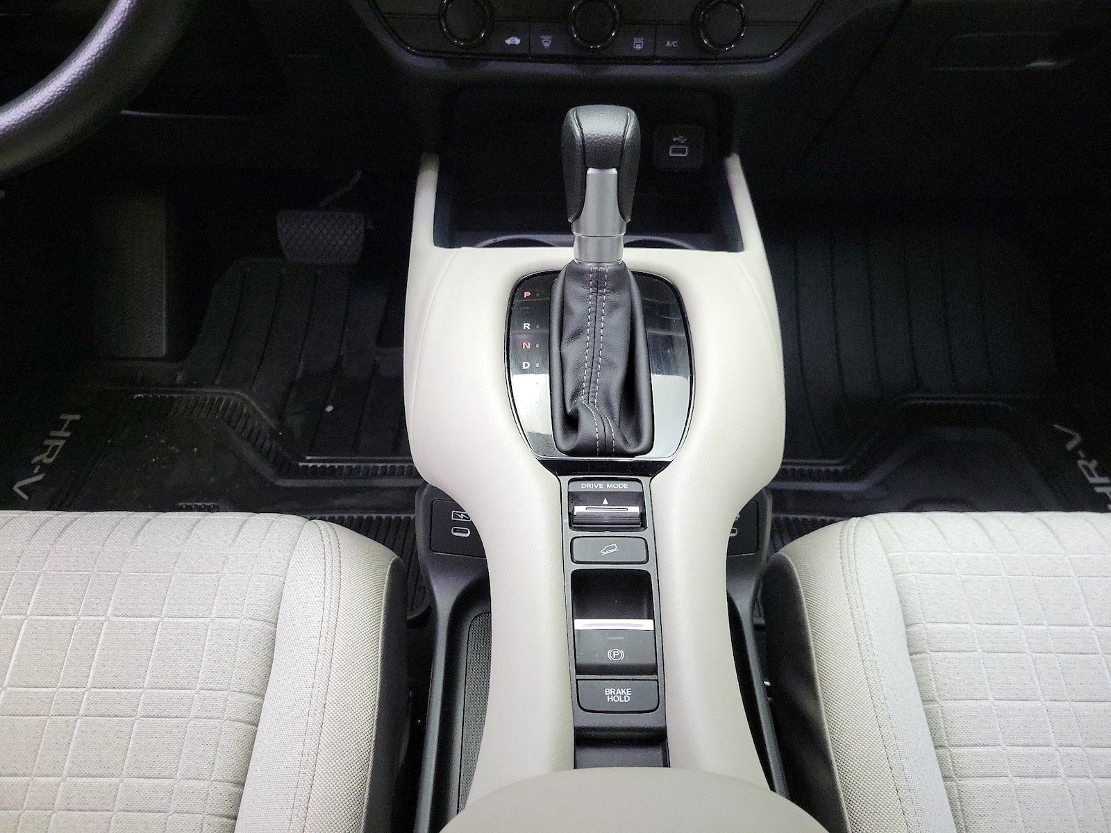 2024 Honda HR-V LX - Photo 18