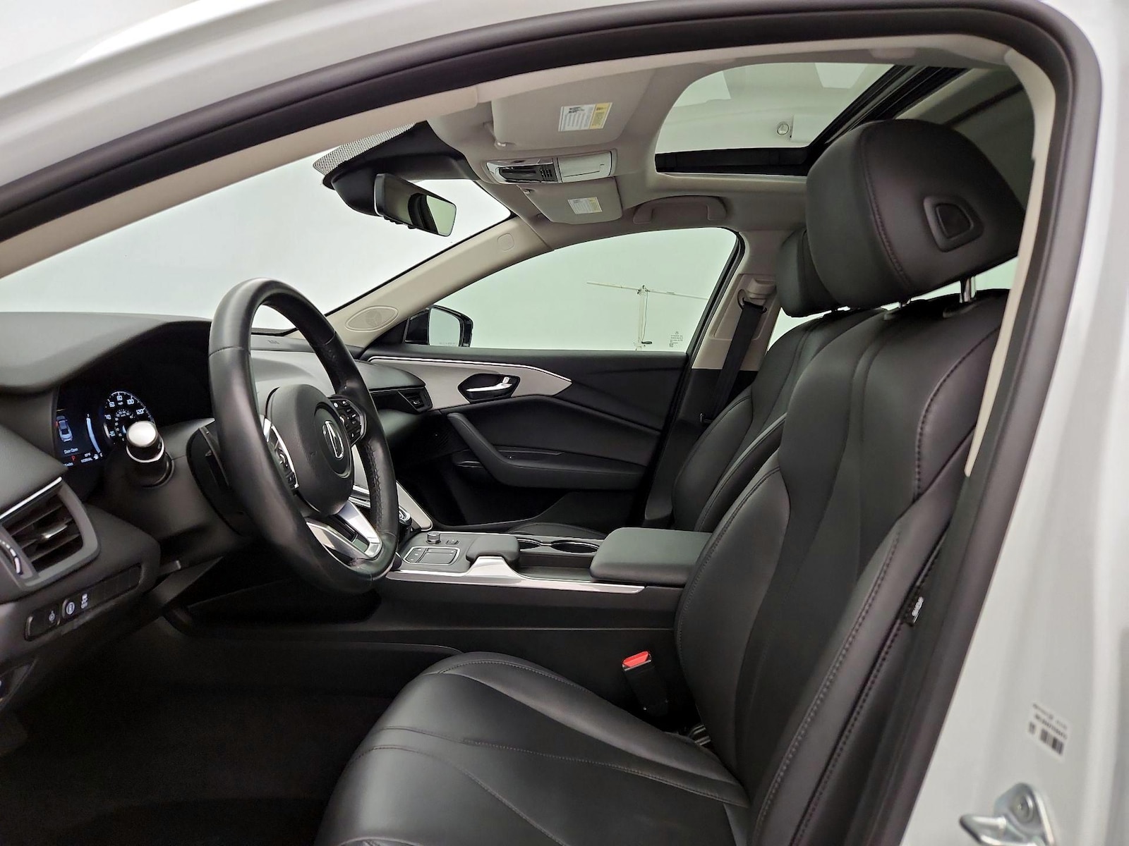 Sunroof(s) & Overhead Airbags