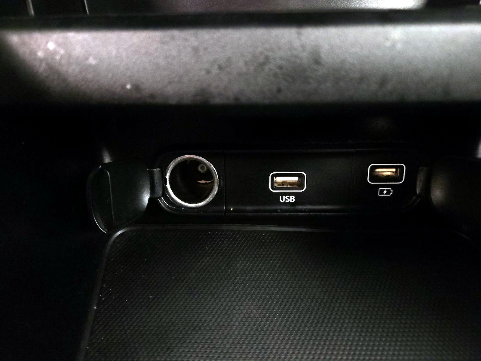 2024 Kia Forte GT-Line - Photo 20