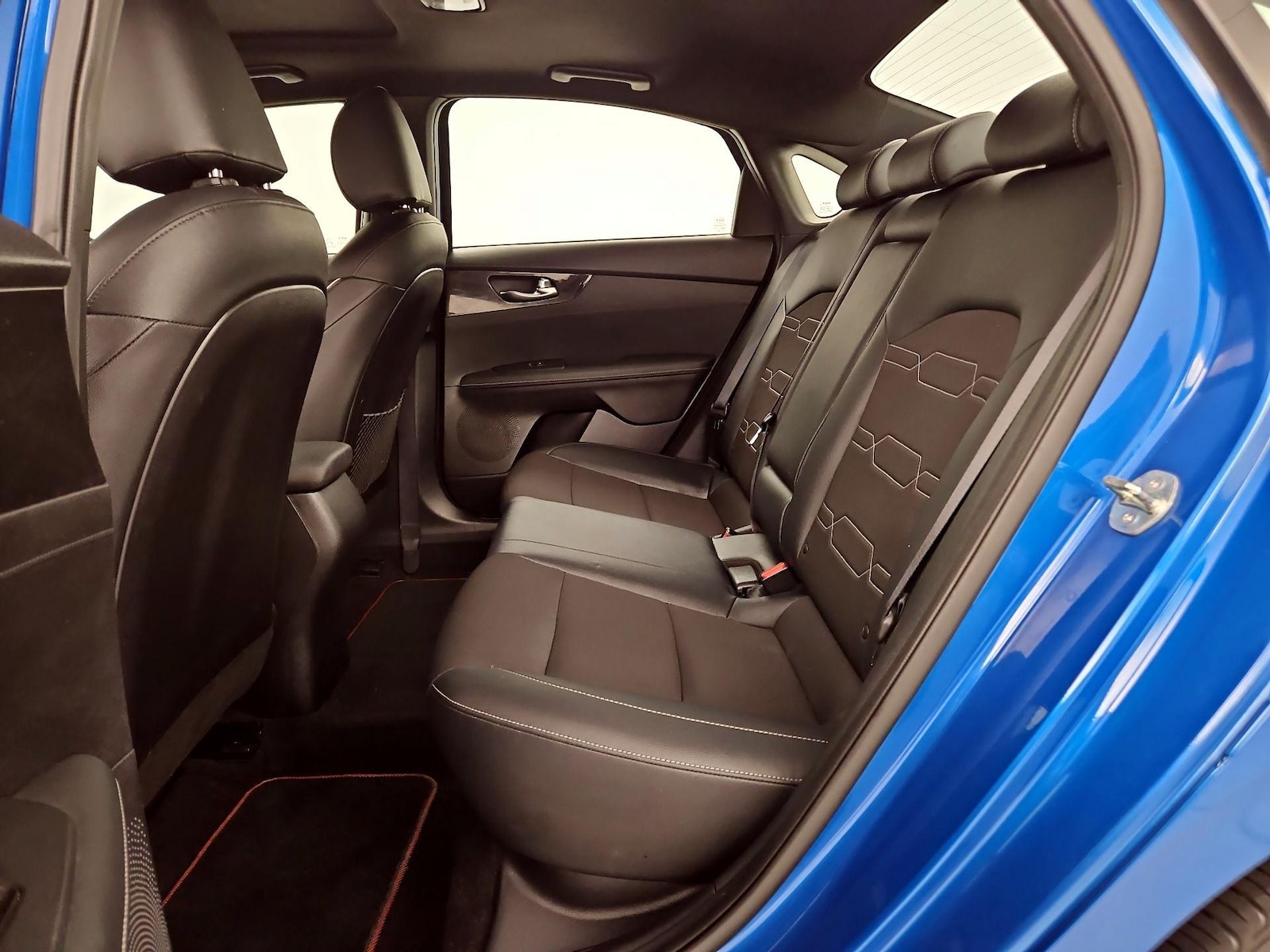 2024 Kia Forte GT-Line - Photo 22