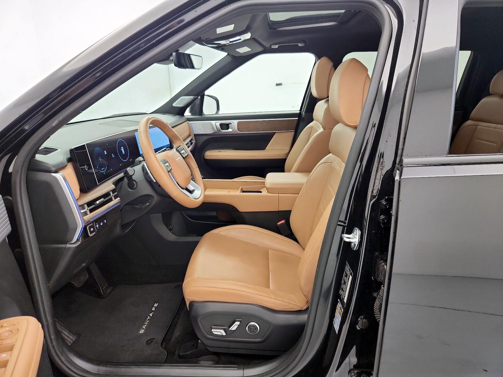 2025 Hyundai Santa Fe Limited - Photo 12