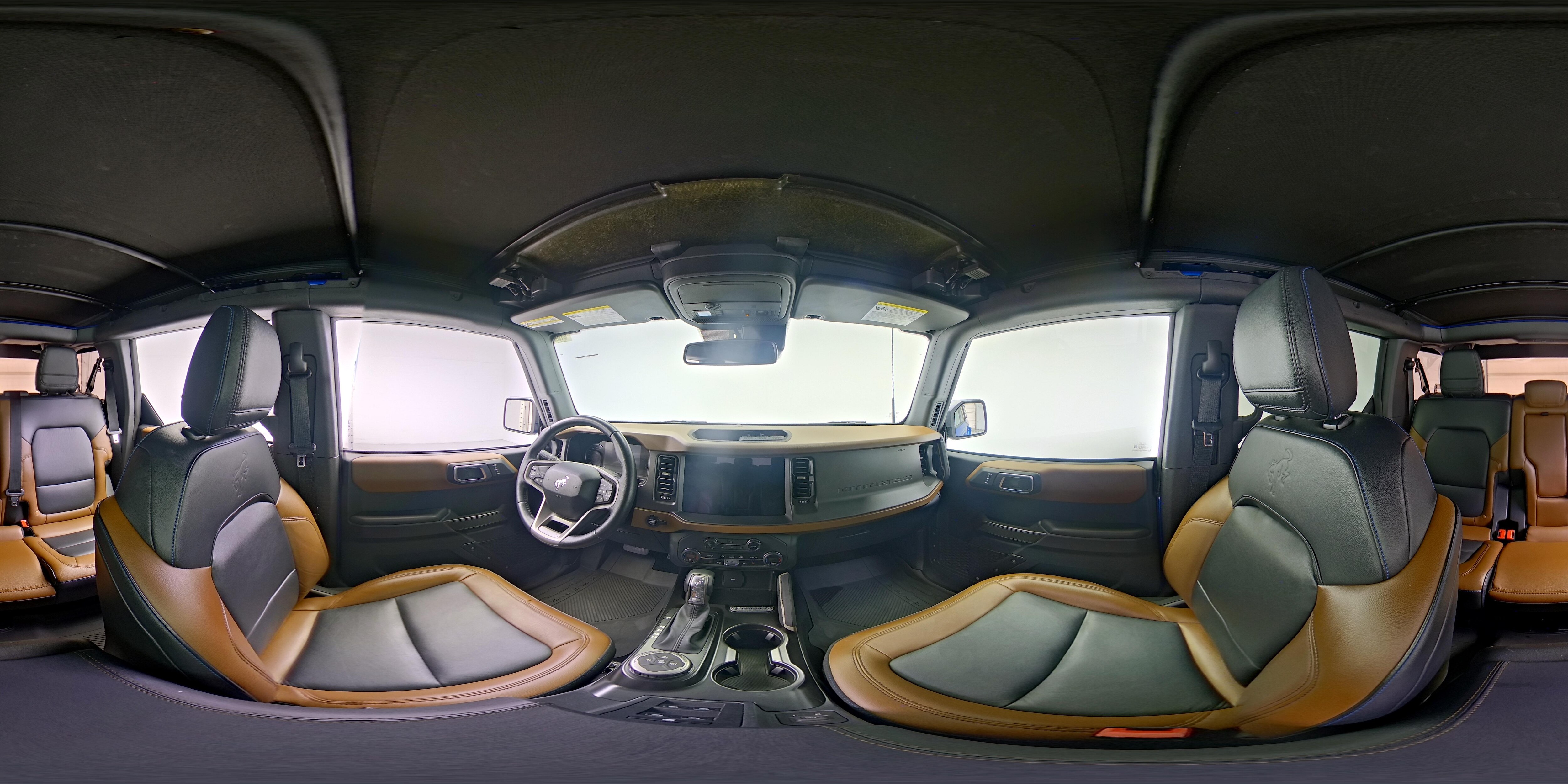 2024 Ford Bronco 4-Door Outer Banks - Photo 25